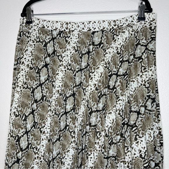 Banana Republic Ivory Brown Black Snake Animal print Pleated Midi Skirt Sz 16 - Picture 8 of 9